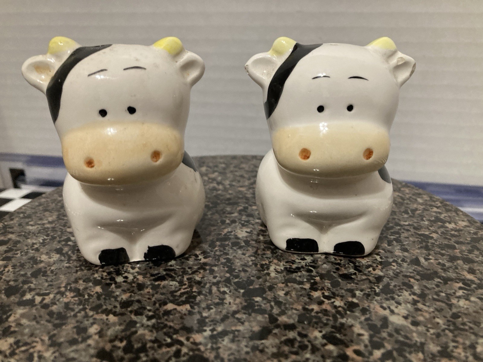 Vintage Hand painted Ceramic Baby Cow Salt & Pepper Shakers W/ Stoppers