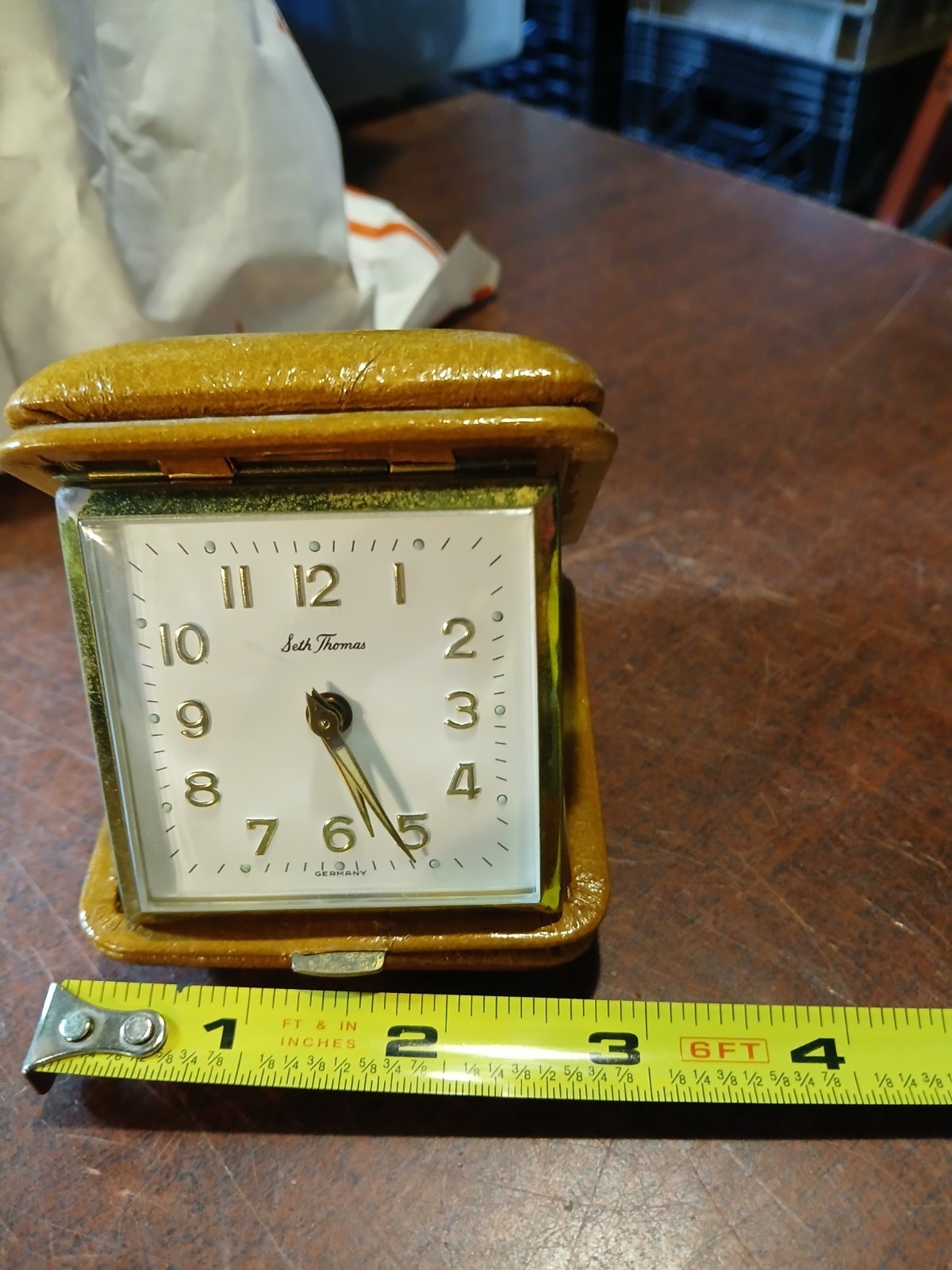 Vintage SETH THOMAS Wind-Up Folding Travel Alarm Clock Brown Folding Case RUNS