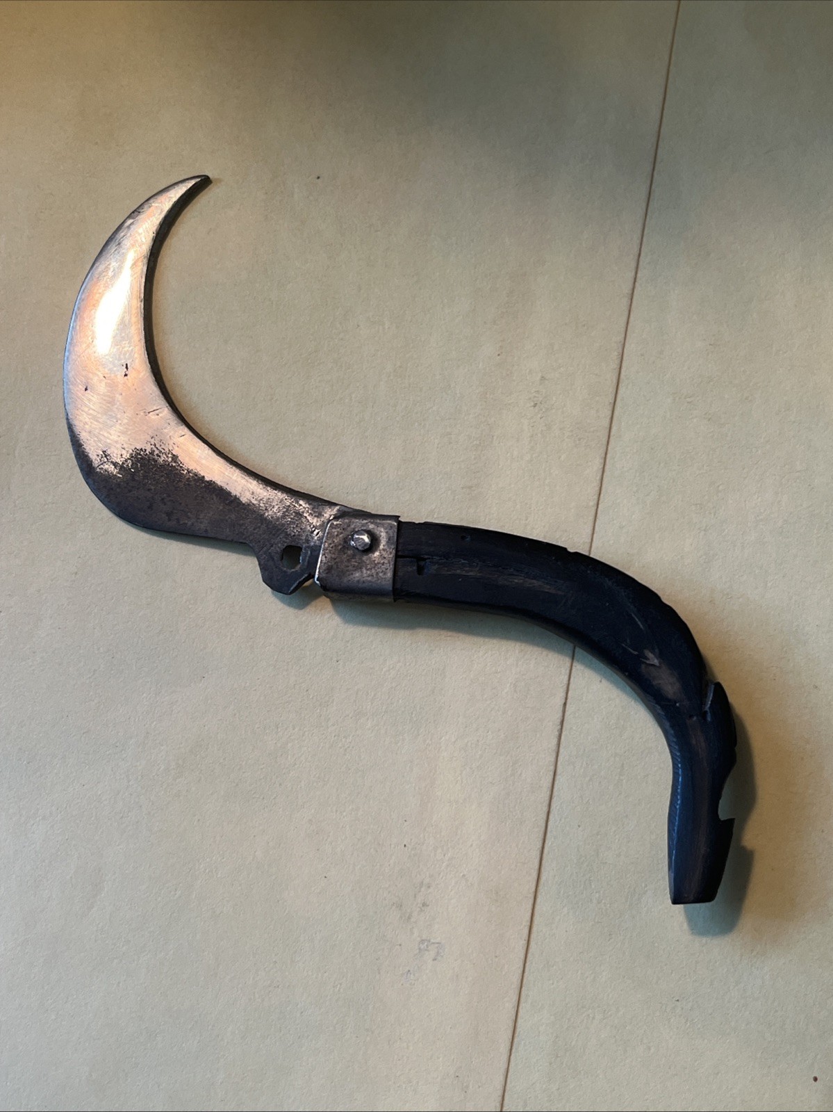 Vintage Mexican Saca Tripas Folding Knife Tranchete Stamped J Handle Horn
