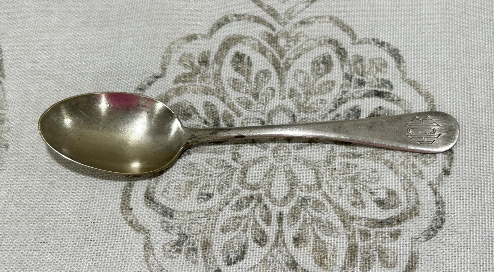Vintage Original Horn & Hardart Automat Restaurant Logo Engraved Spoon