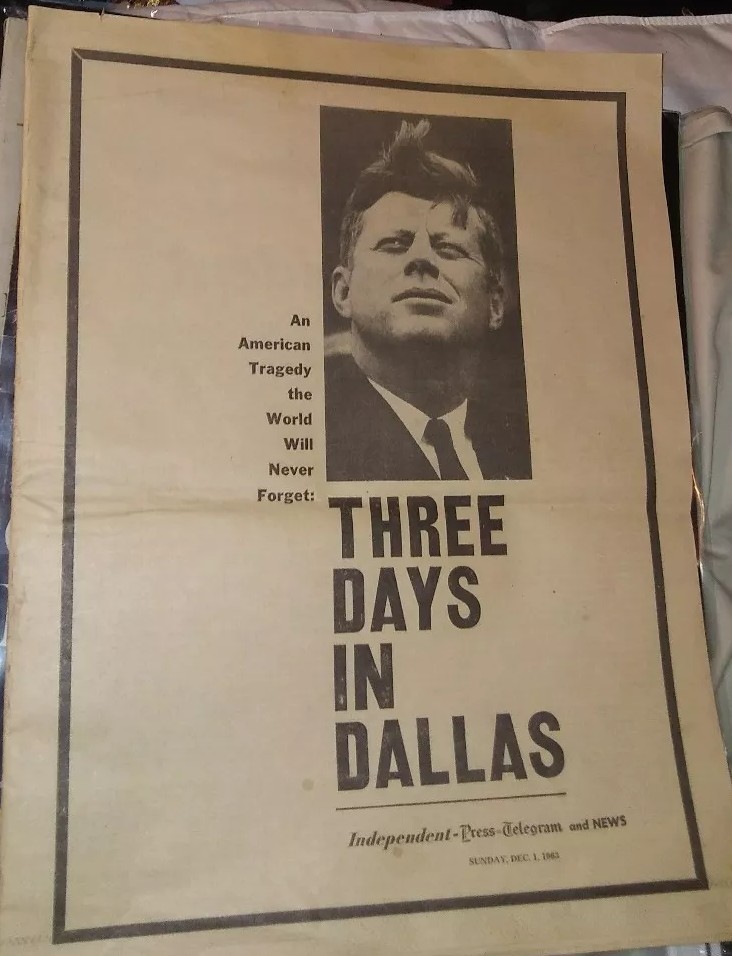 Very Rare JFK Newspaper Insert \ Very Rare JFK Newspaper Insert \