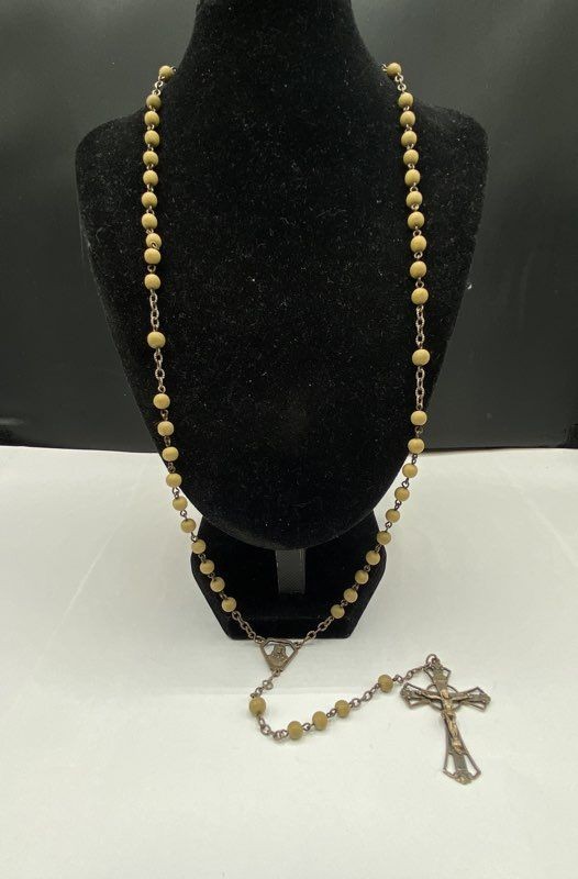 Sterling Silver 925 Rosary Necklace Green Matte Beads Virgin Mary Crucifix 22\