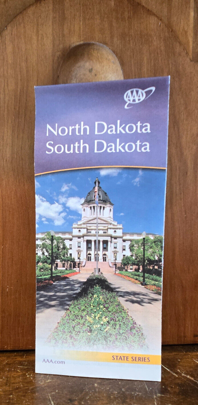 FOLDED MAP OF North & South Dakota  STATE SERIES / HUGE FOLDOUT 2012