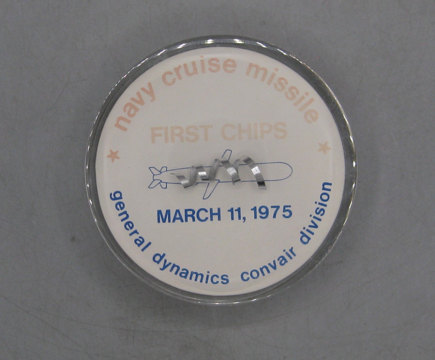 Vtg 1975 General Dynamics US Navy Cruise Missile Acrylic Display Paperweight