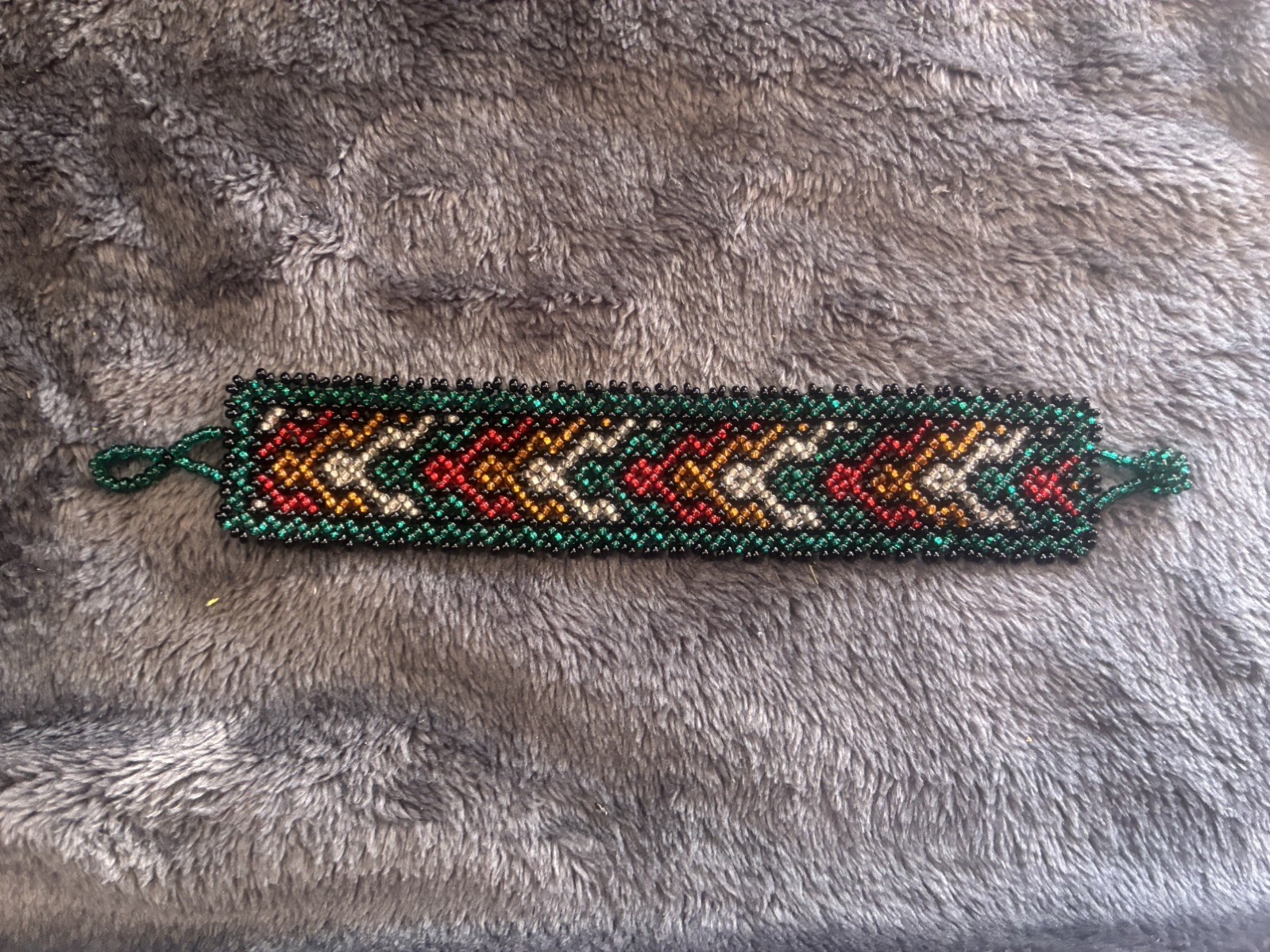 Vintage Hand Made Navajo Style Seed Glass Bead Bracelet Native American Rare Vintage Hand Made Navajo Style Seed Glass Bead Bracelet Native American Rare