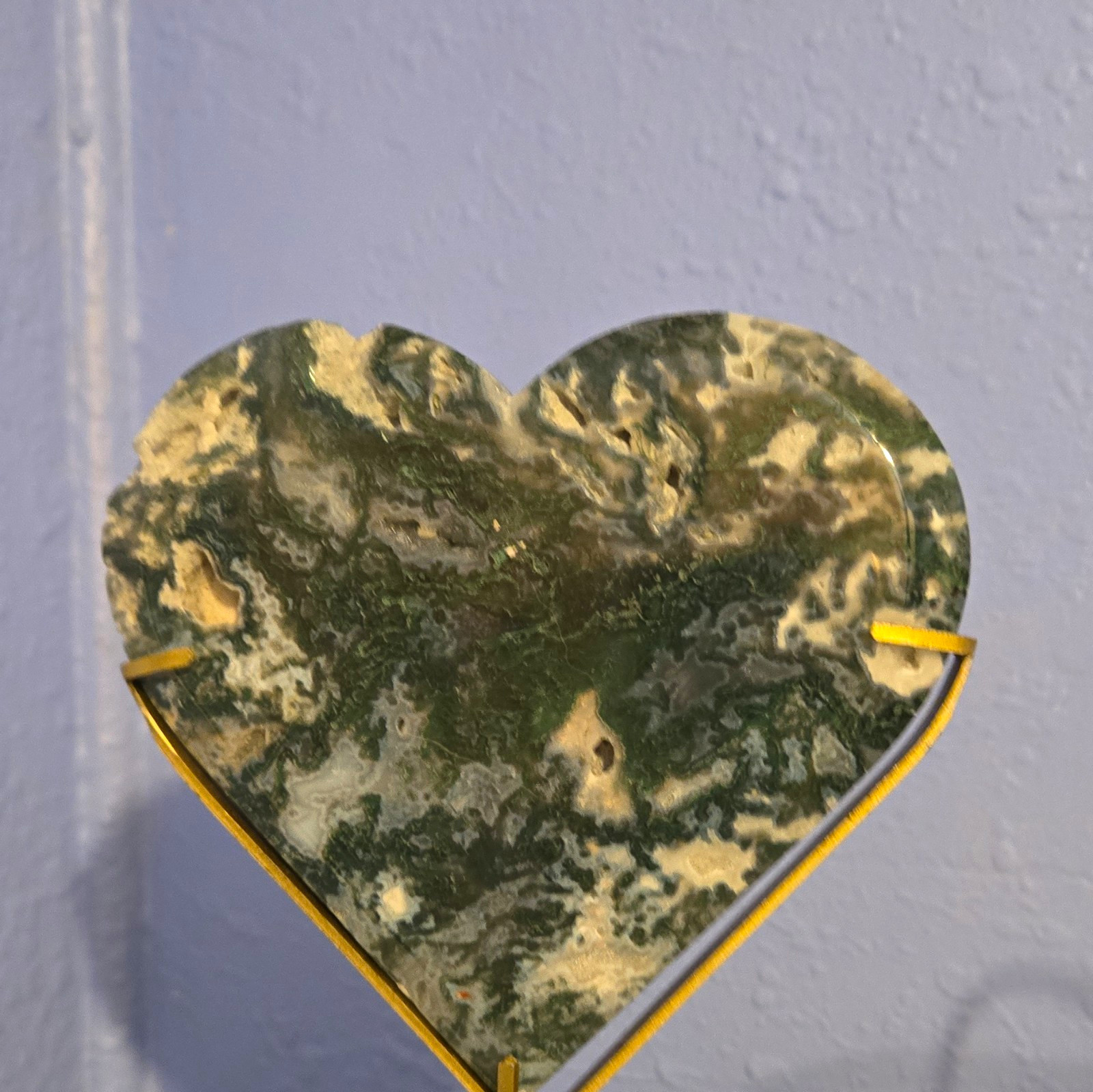 Polished Green & White Heart-Shaped Stone Crystal Decor on Stand