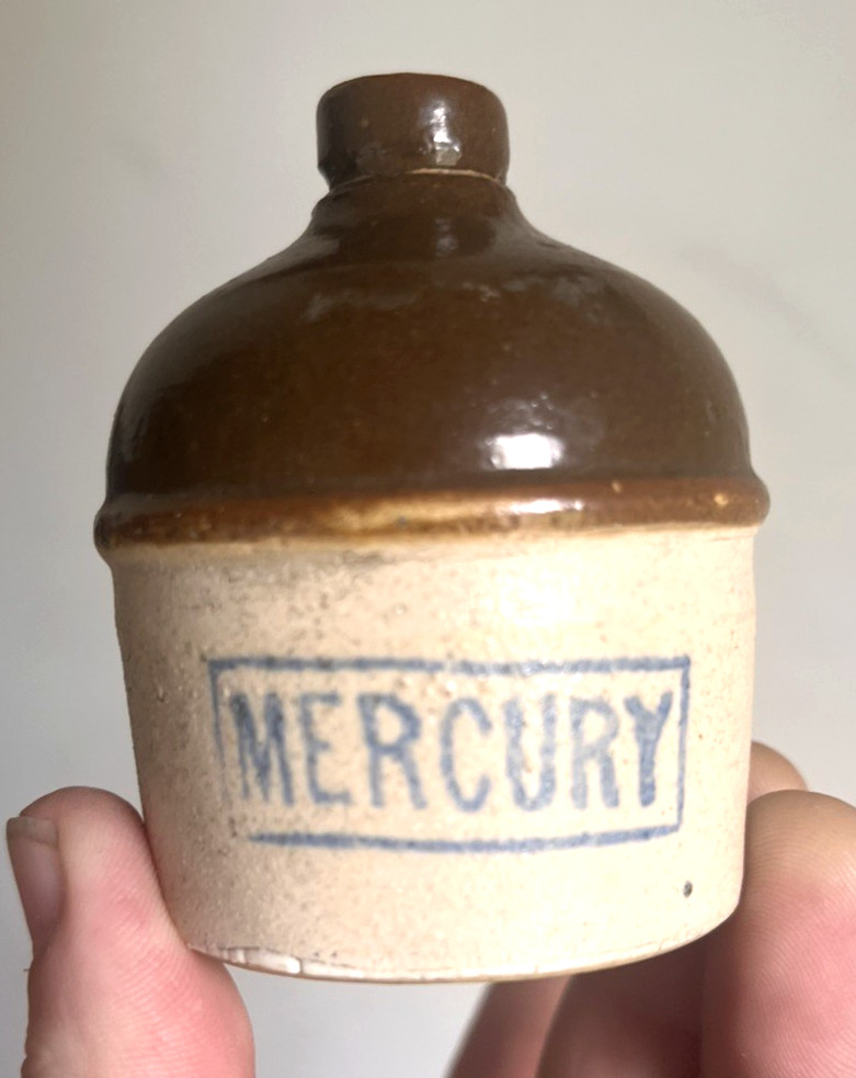 NICE 2 TONE STONEWARE MERCURY MINI JUG RED WING 1905 ERA L@@K