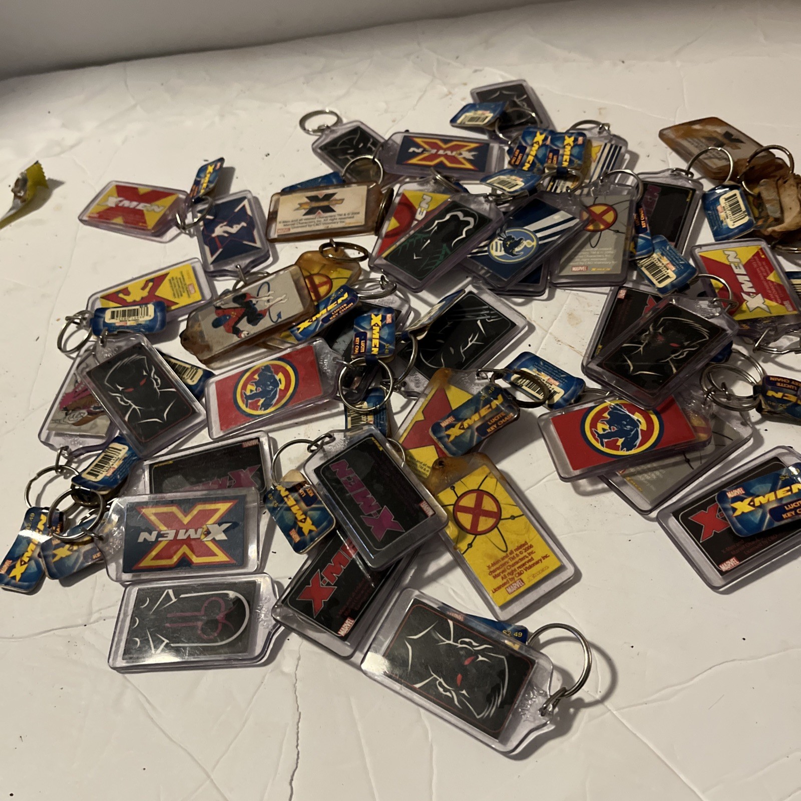 Lot of 36 1 X-Men Wolverine Official Marvel Keychain Keyring 2006 Lot of 36 1 X-Men Wolverine Official Marvel Keychain Keyring 2006