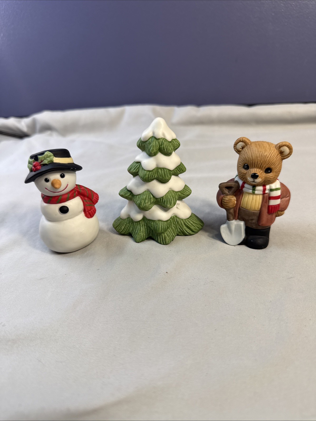 Vintage HOMCO #5101 Porcelain Christmas Figurine Lot (Set of 3)