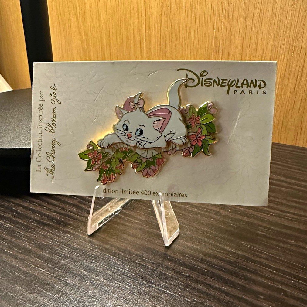 Disneyland Paris Marie The Aristocats Single Pin on Card Limited Edition