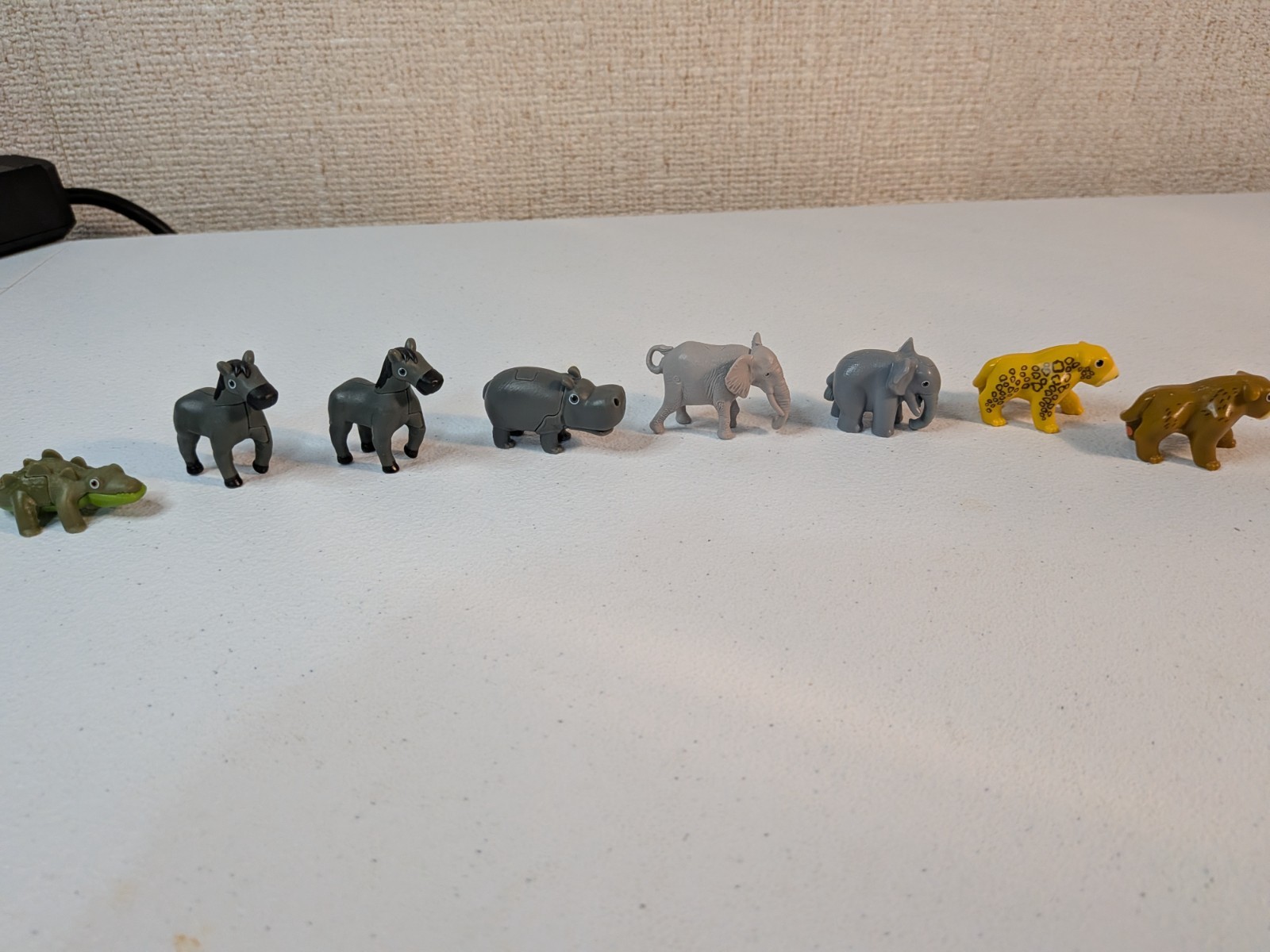 VINTAGE KINDER SURPRISE LOT