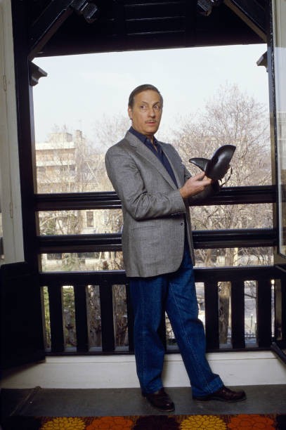 Michel Serrault In Neuilly. Michel SERRAULT in his private mansion- Old Photo