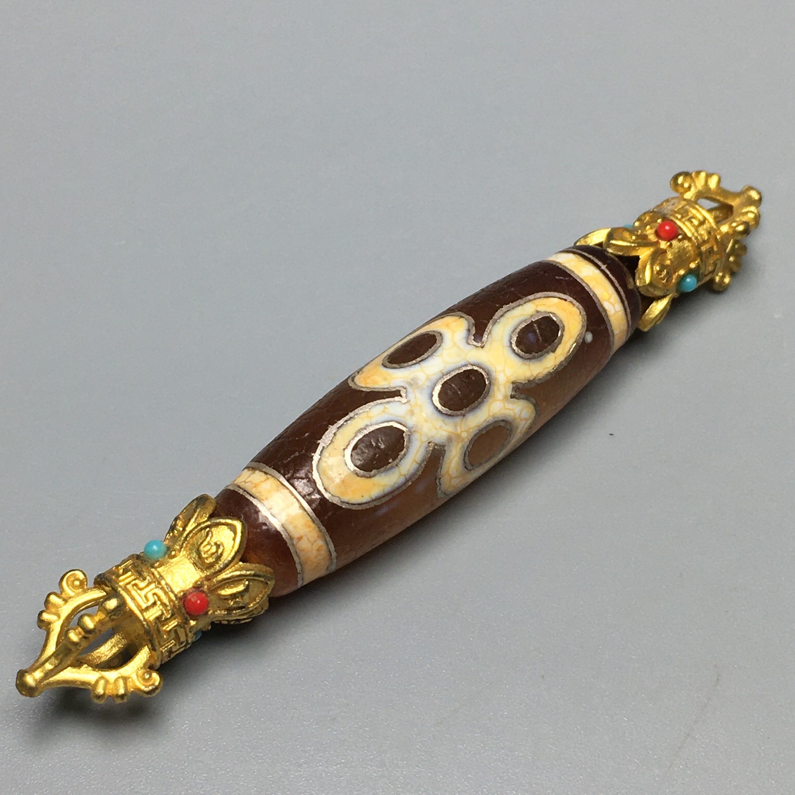 Tibetan Filed Silver-Inlaid 5-Eye Lightning Horseshoe Weathering Old Dzi B558