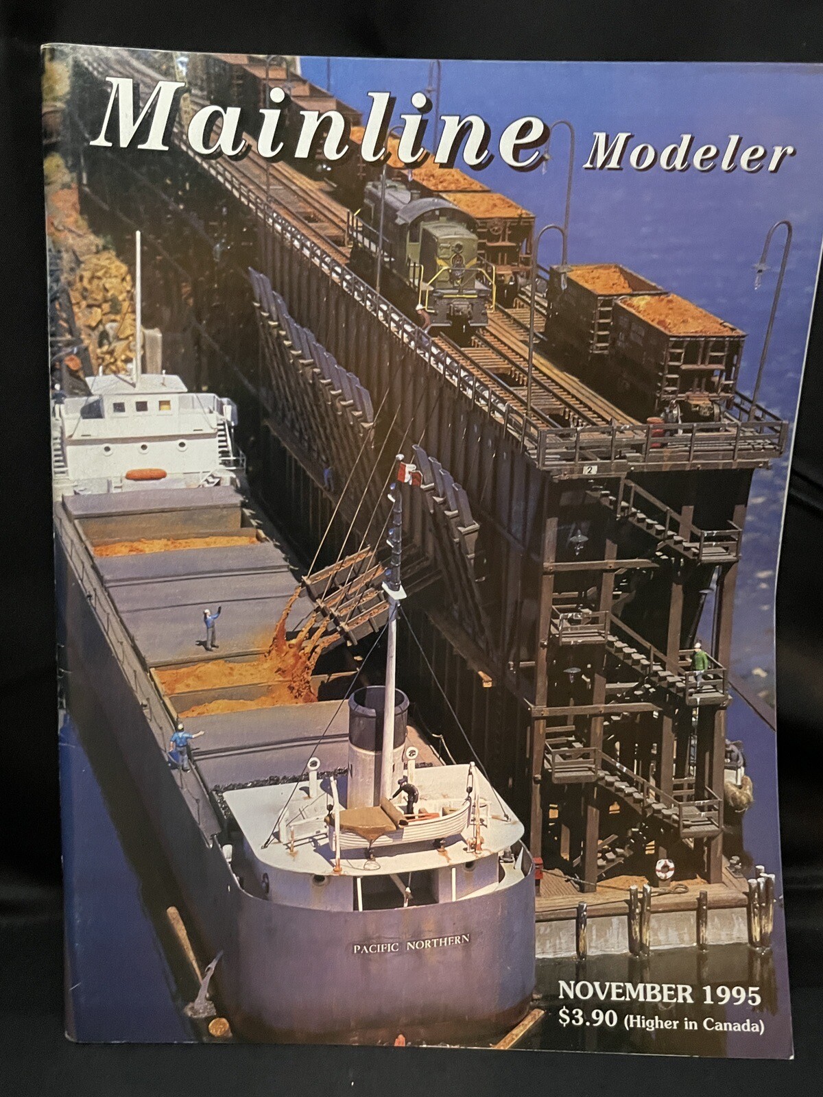 Mainline Modeler 1995 November LNG Fueling station Klamath Falls OR Monon wood c