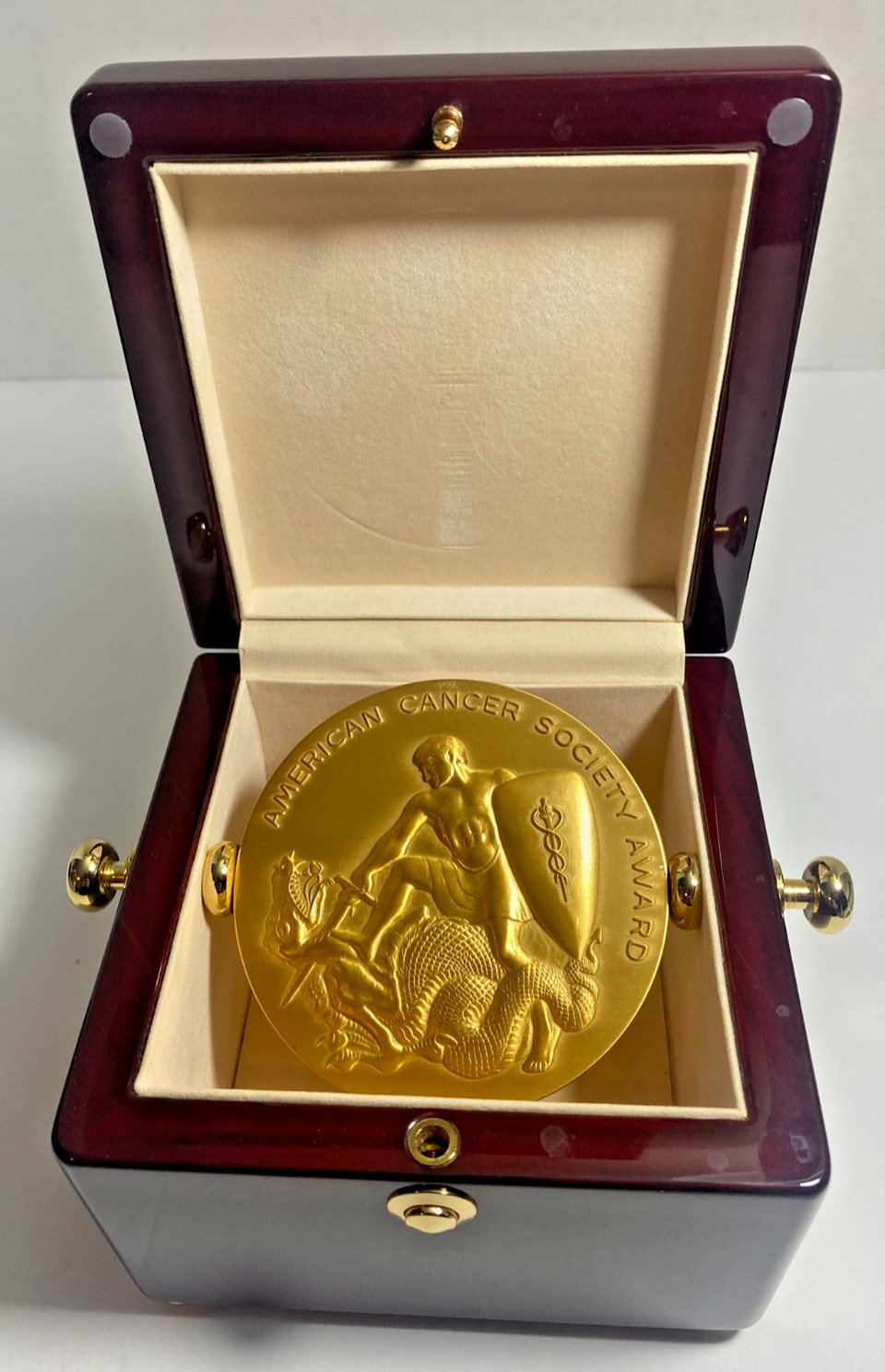 2014 American Cancer Society St George Award Gold Tone Medal Harriston-Diggs