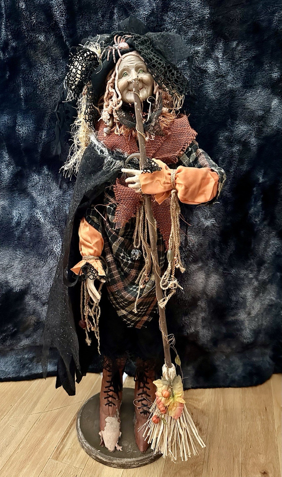 Vintage RAZ Imports 32” Posable Standing Halloween Fancy Spider Witch (Ltd. Ed.)