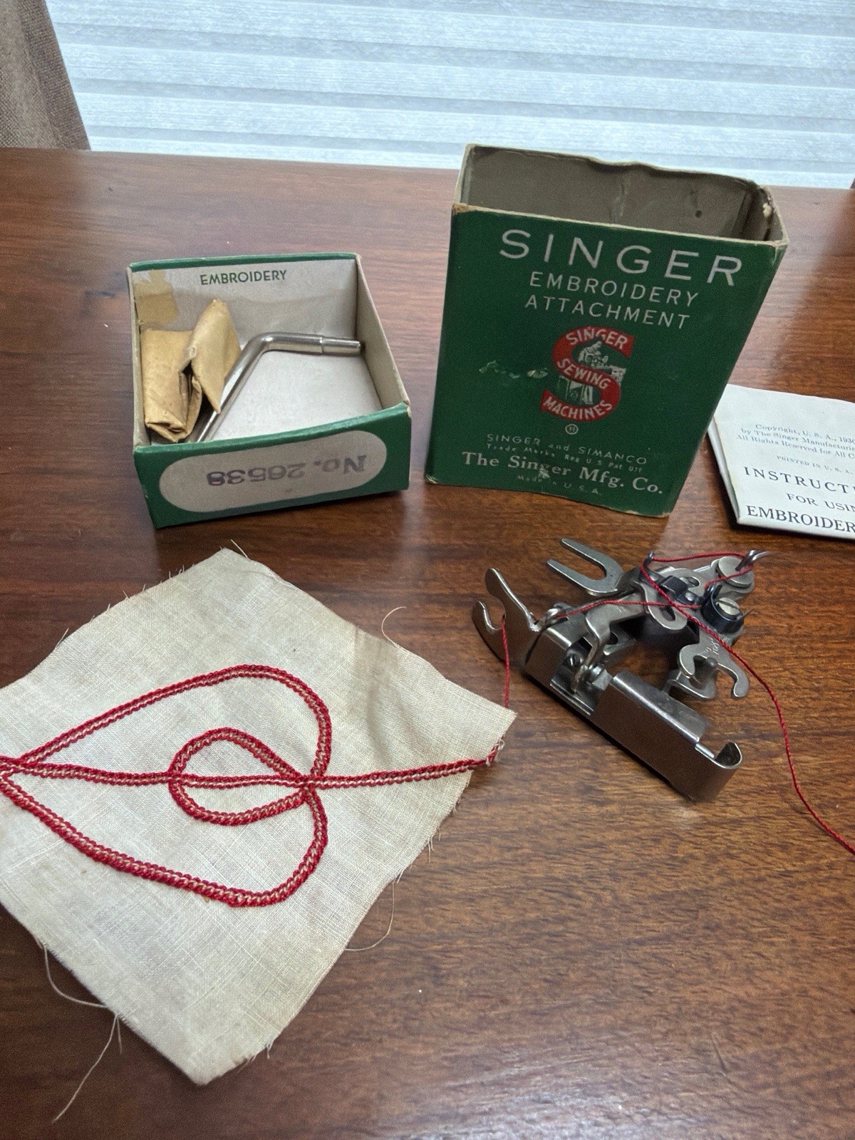 RARE Vintage Singer Embroidery Attachment No. 26538 Box & Instructions Simanco