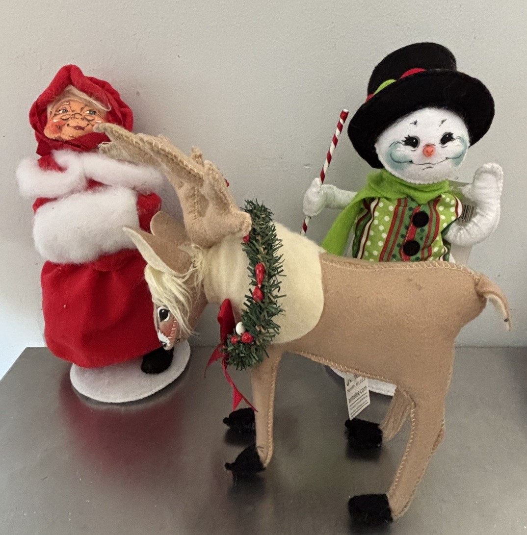 3 ANNALEE Christmas Dolls Jolly Lolli Snowman Christmas Wreath Caribou Mrs Claus