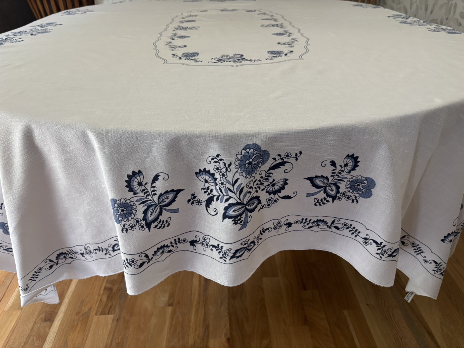 Vintage Blue Danube Tablecloth Onion Print Sunweave Linens Brazil 80 x 63” EUC