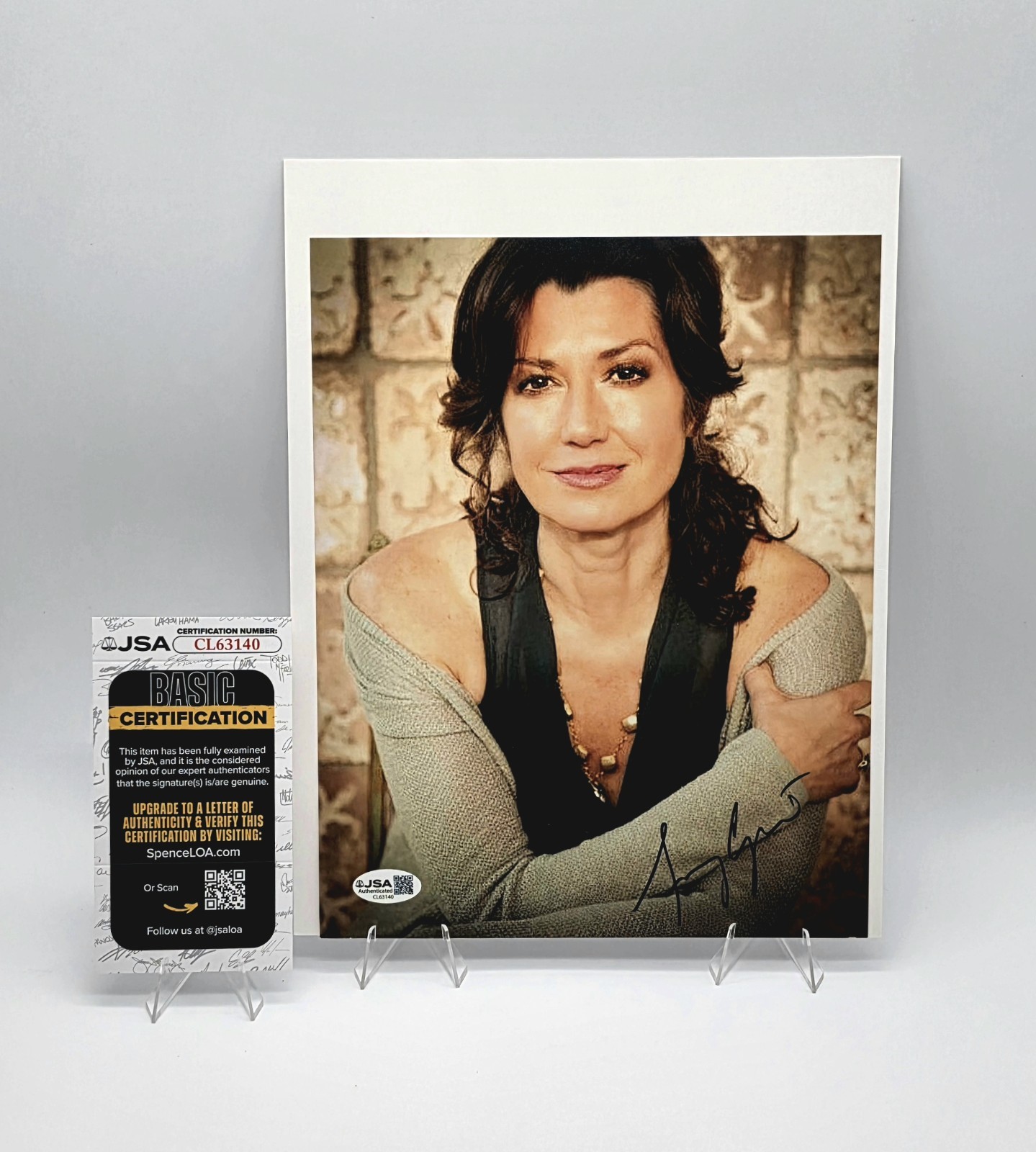 Amy Grant Signed 8x10 Photo Autographed Christian Music Singer JSA COA