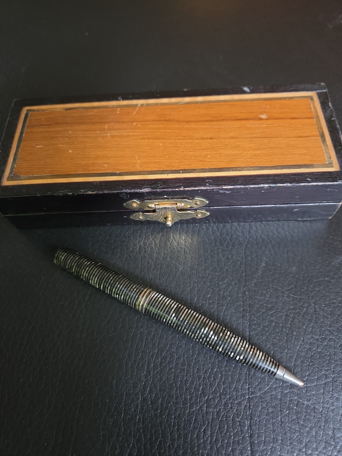 Vintage 1930's PARKER Mechanical Pencil Black Striated Gray Pearl
