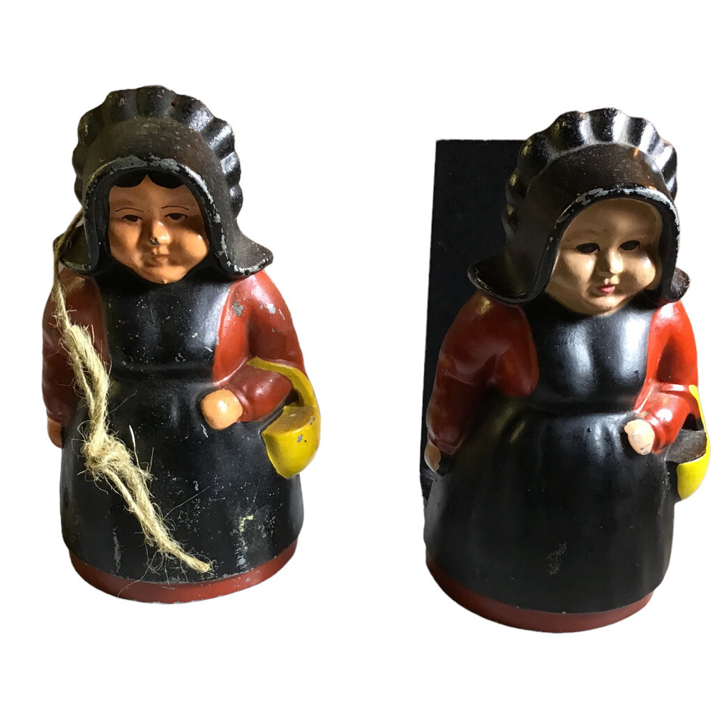 Vintage Pennsylvania Dutch Amish Woman Metal Napkin Holder & String Holder. Vintage Pennsylvania Dutch Amish Woman Metal Napkin Holder & String Holder.