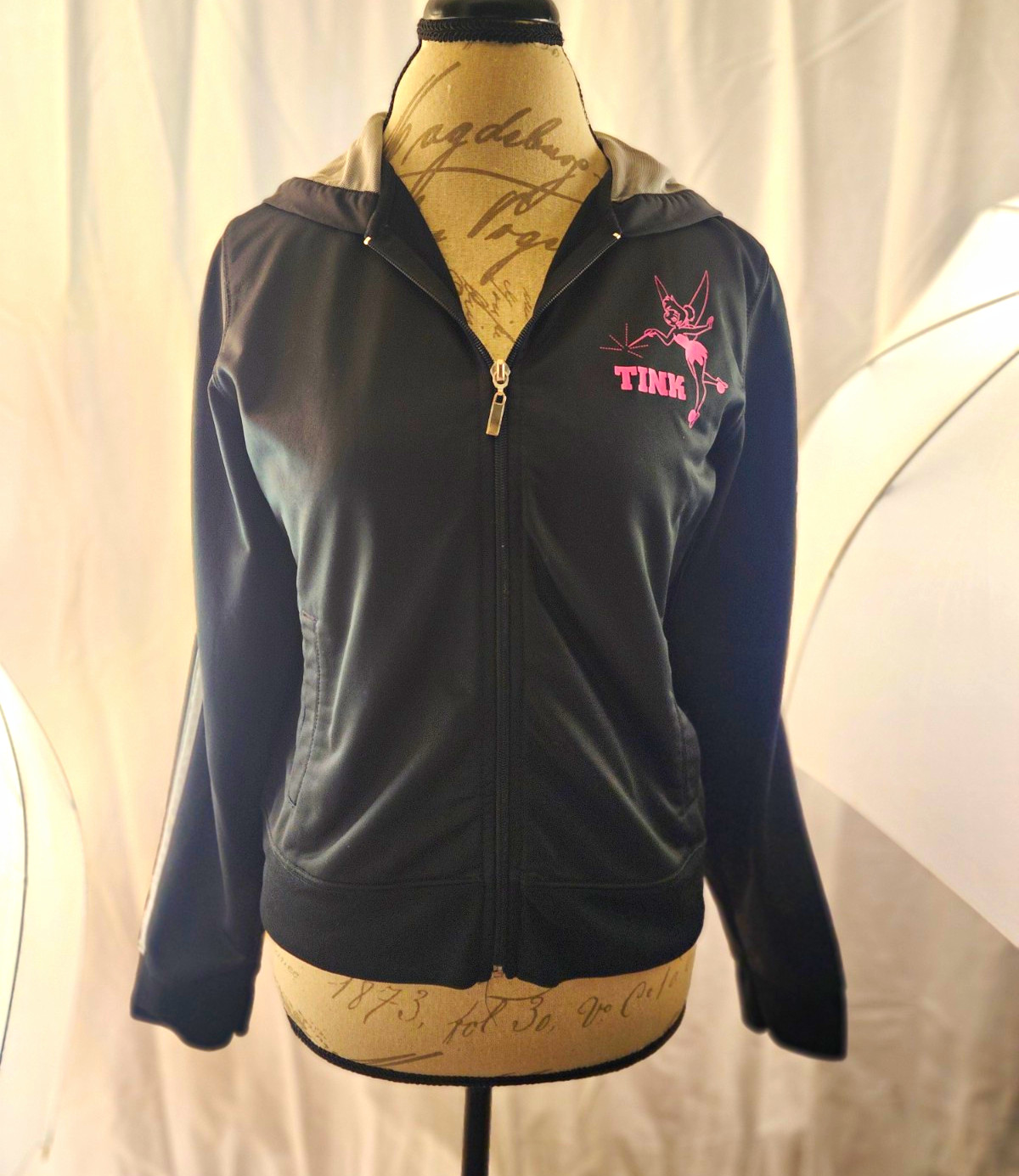 Disney Tinker Bell Black Full Zip Hoodie Jacket w/ White Sleeve Stripes XL KIDS Disney Tinker Bell Black Full Zip Hoodie Jacket w/ White Sleeve Stripes XL KIDS
