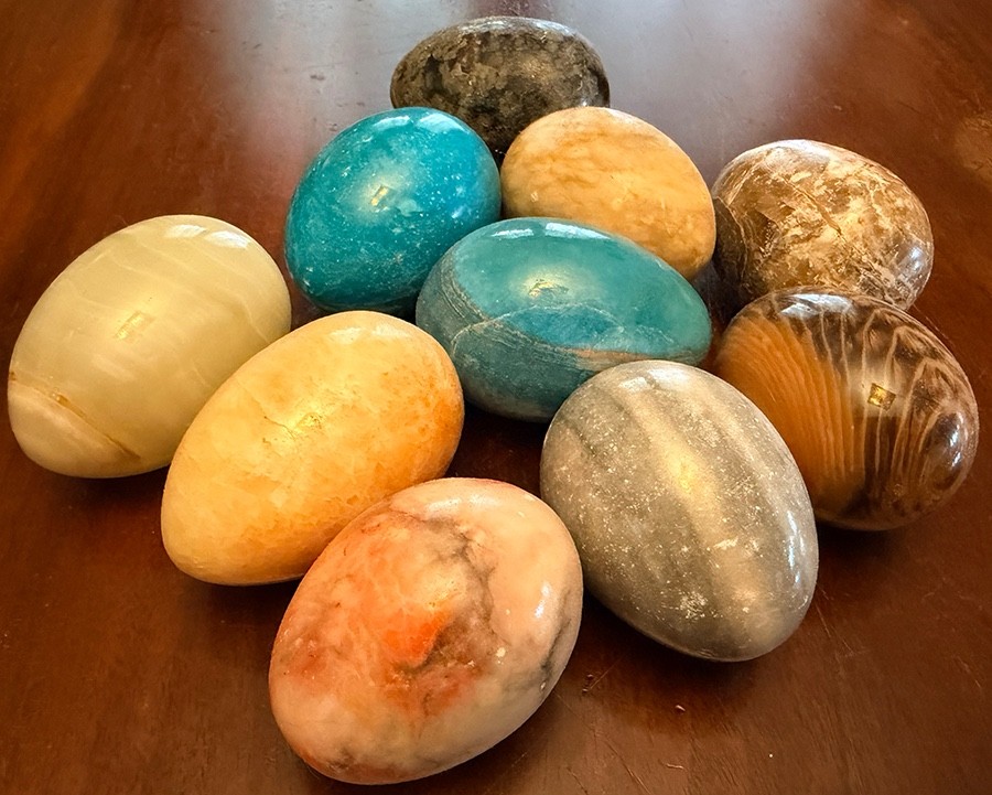 Vintage Mixed Stone Marble Eggs - Lot of 10 - Alabaster Onyx Quartz
