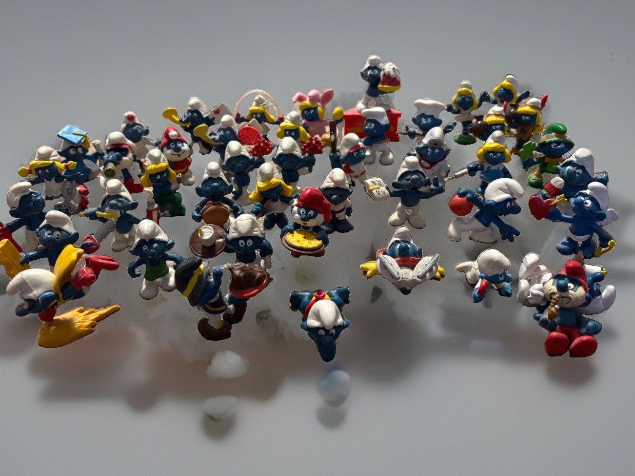 The Smurfs Plastic Figurine Lot of 44- Smurf, Smurfette & Papa Smurf