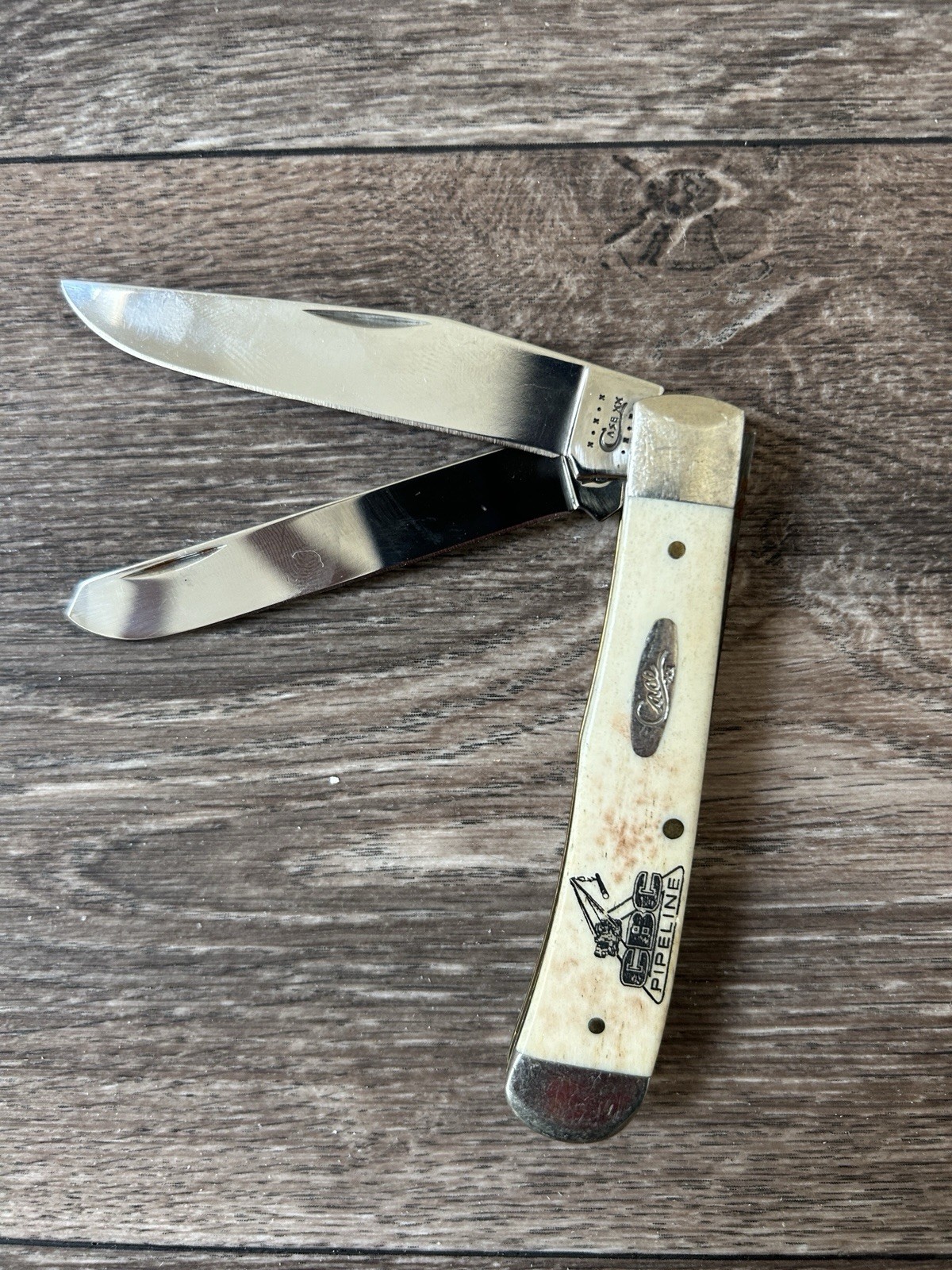 1995 Case XX Trapper 6254 Natural Bone CBC PIPELINE Logo Sideboom Clip/Spey