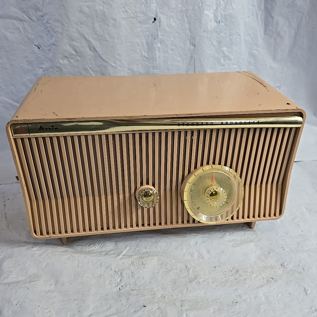 1959 Arvin 10R18 AM 5 Tube Radio Mid Century Rare Sandstone Good Knobs Works