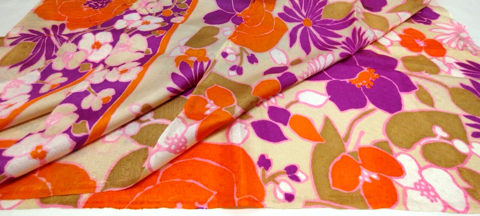 VTG 1960s 70s Fabric Acetate Purple Floral Orange Flowers Lining Hippie Chic 60\