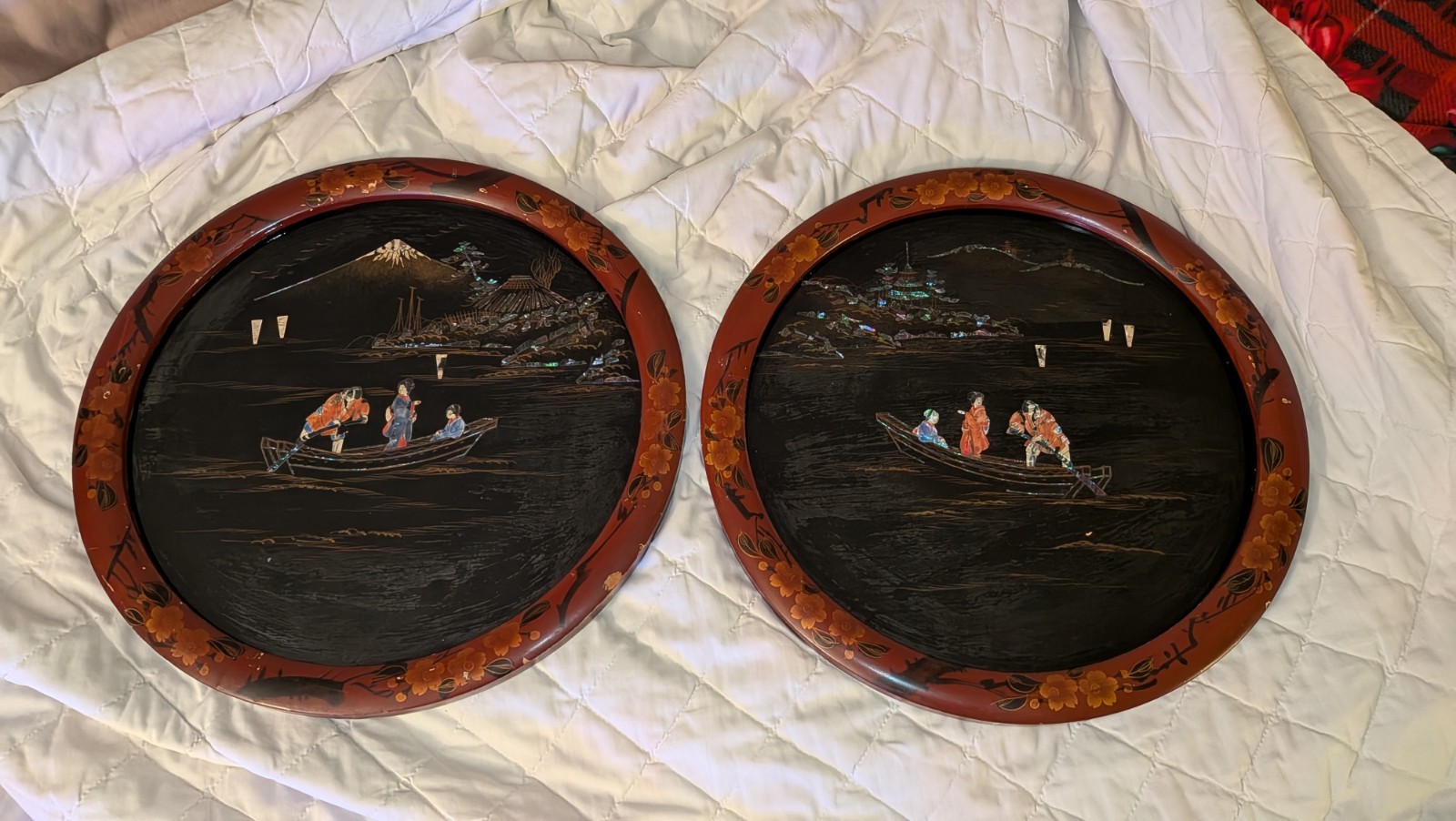 Vintage Japanese Black Lacquer Wall Plaques Mother of Pearl Inlay Mt Fuji Pair Vintage Japanese Black Lacquer Wall Plaques Mother of Pearl Inlay Mt Fuji Pair
