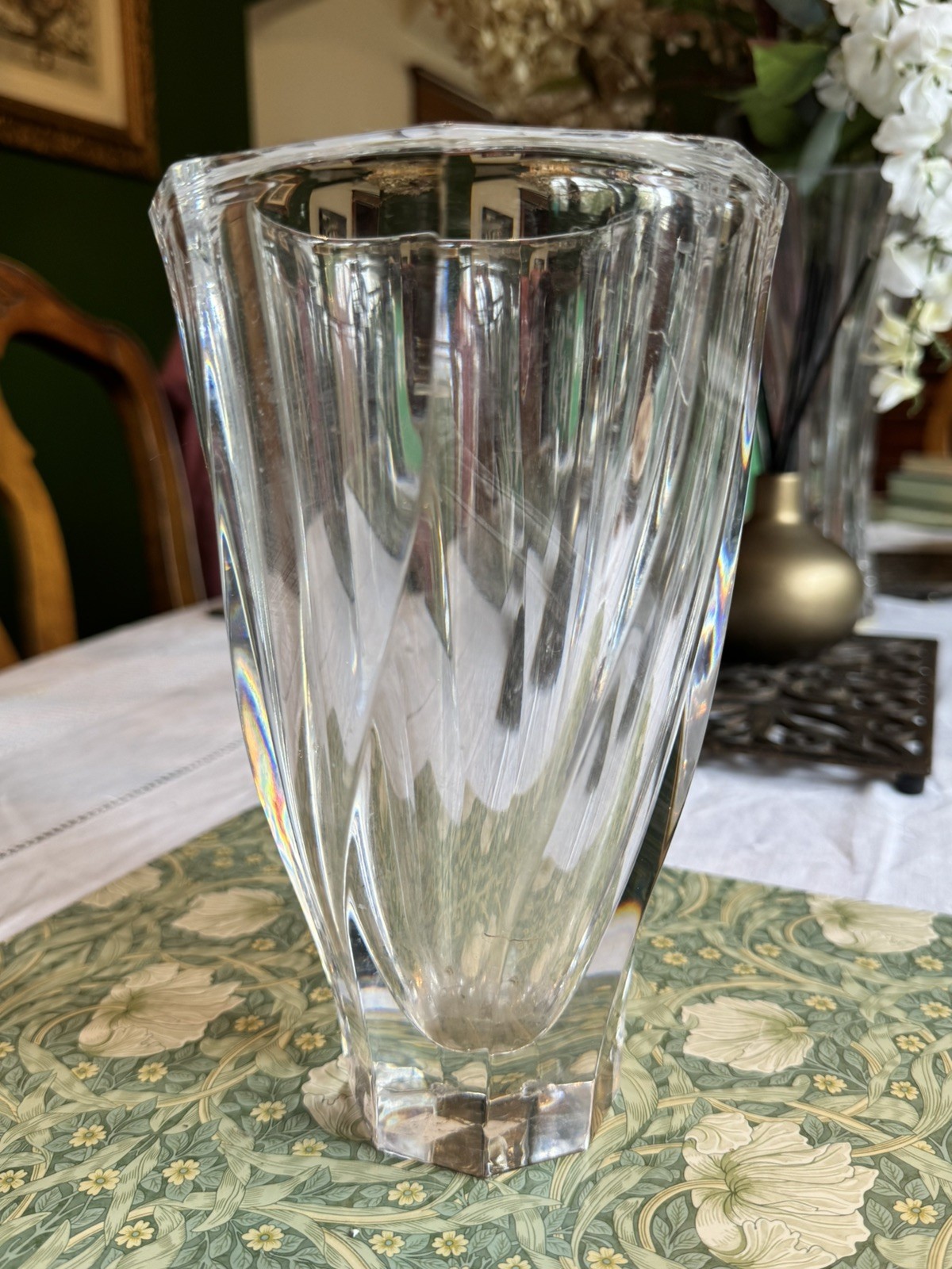 8” Orrefors Sweden Lead Crystal Residence Swirl Vase Hand Signed Vintage Heavy 8” Orrefors Sweden Lead Crystal Residence Swirl Vase Hand Signed Vintage Heavy