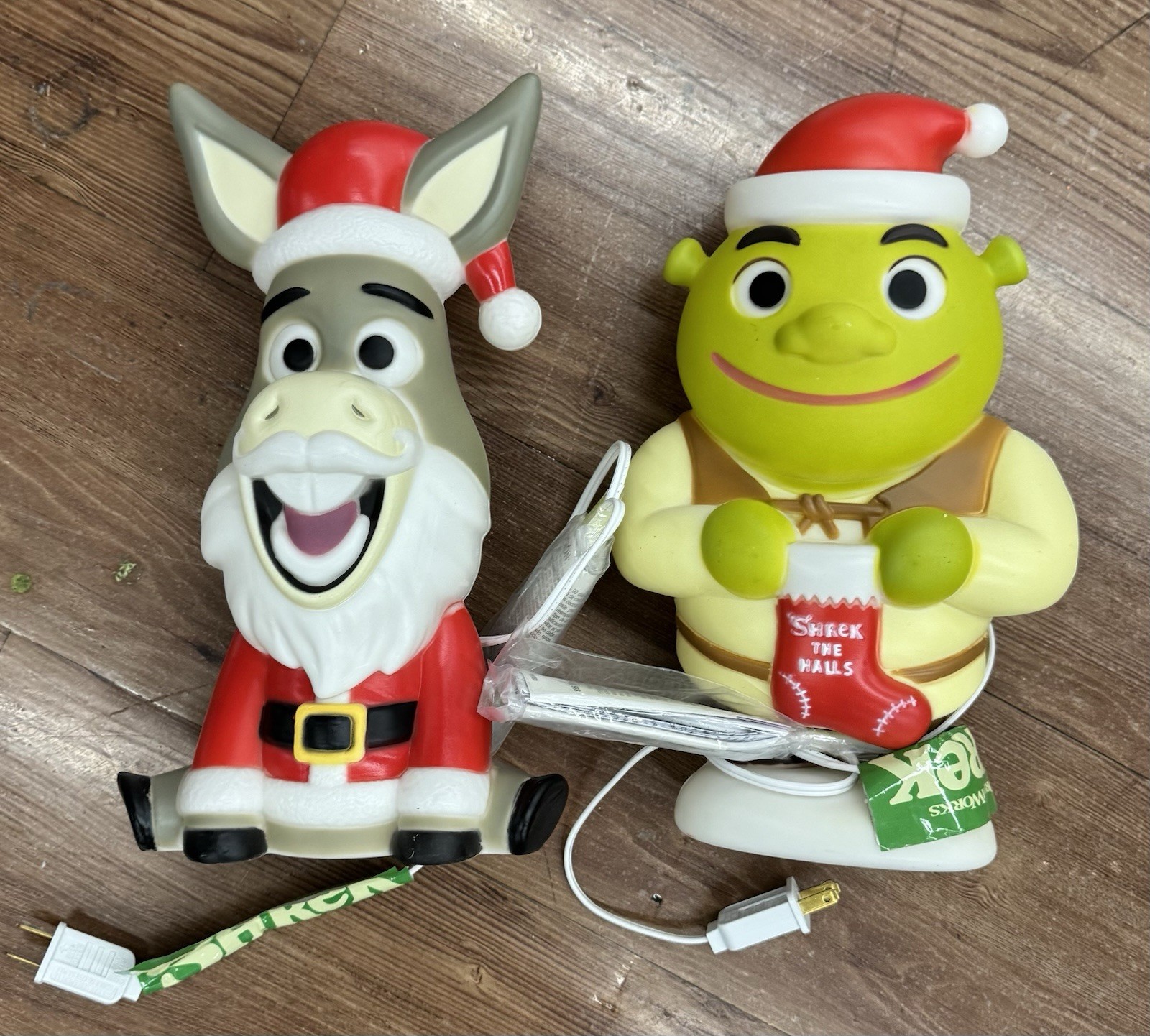 Shrek & Donkey 12” Christmas Blow Mood Lamp Set Genmy Dreamworks 2026 NEW