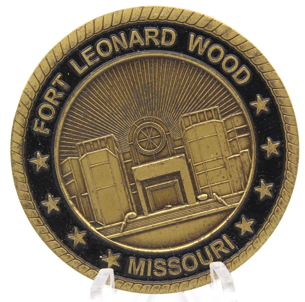 Fort Leonard Wood Missouri U.S. Army Challenge Coin 1.6\