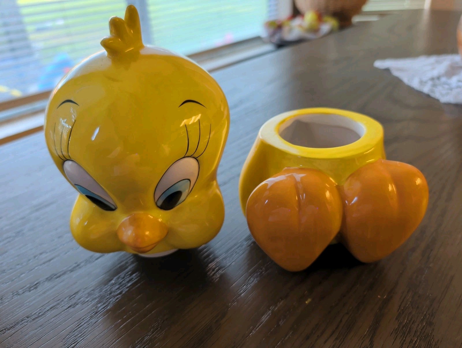Vintage Warner Bros. Looney Tunes Tweety Bird Yellow Small Cookie Jar 1990's