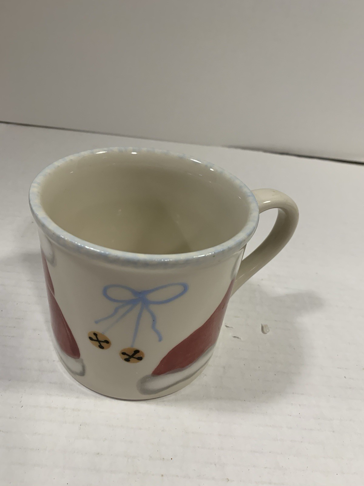 Starbucks Hartstone Barista Christmas Mug Santa Hats Bells 14 Oz Handpainted USA