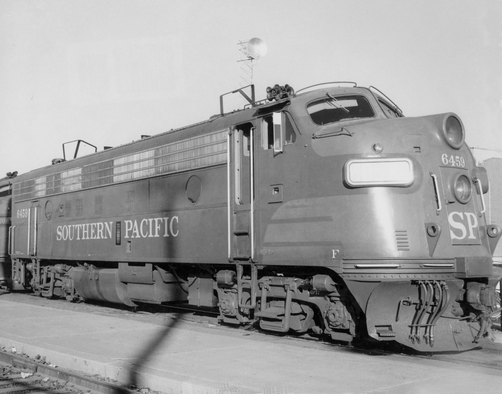 Southern Pacific EMD FP7 6459 Phoenix, AZ c. 1970, on the Sunset Limited 8 x 10