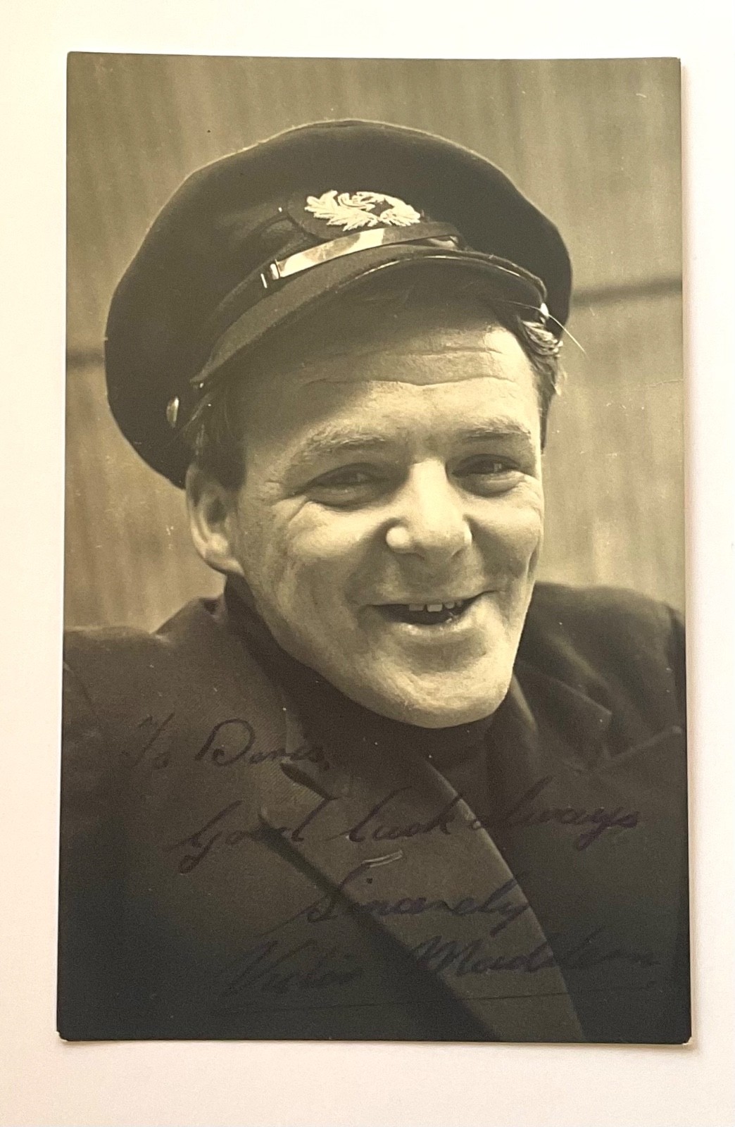 VICTOR MADDERN ( I’m All Right Jack ) Genuine Handsigned Photograph 5.5 x 3.5