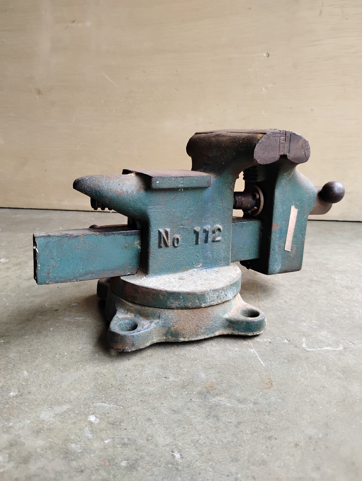 Vintage Littlestown No 112 Swivel Base Anvil Vise