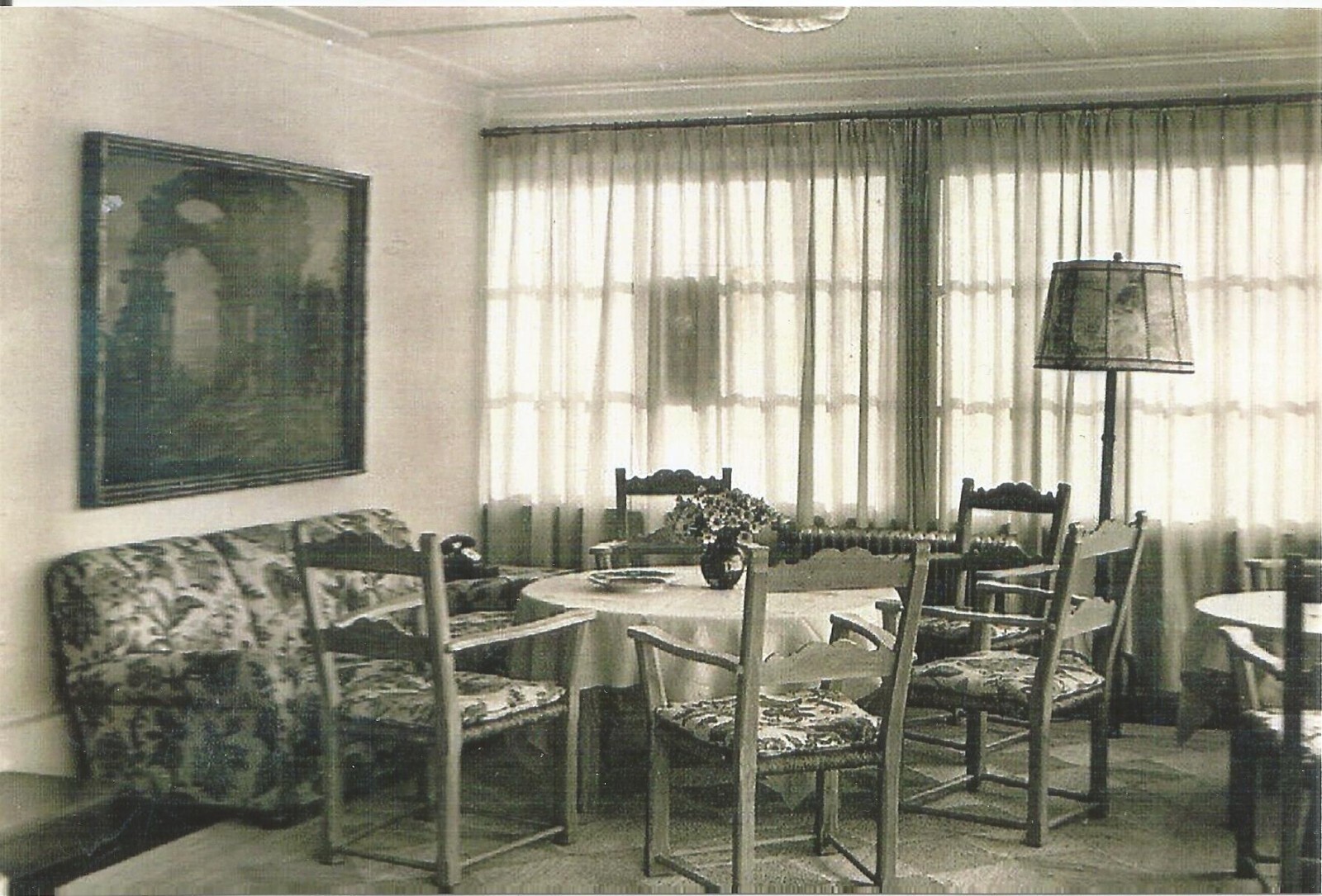WW II - German Photo -- Inside “Berghof” - Berchtesgaden WW II - German Photo -- Inside “Berghof” - Berchtesgaden