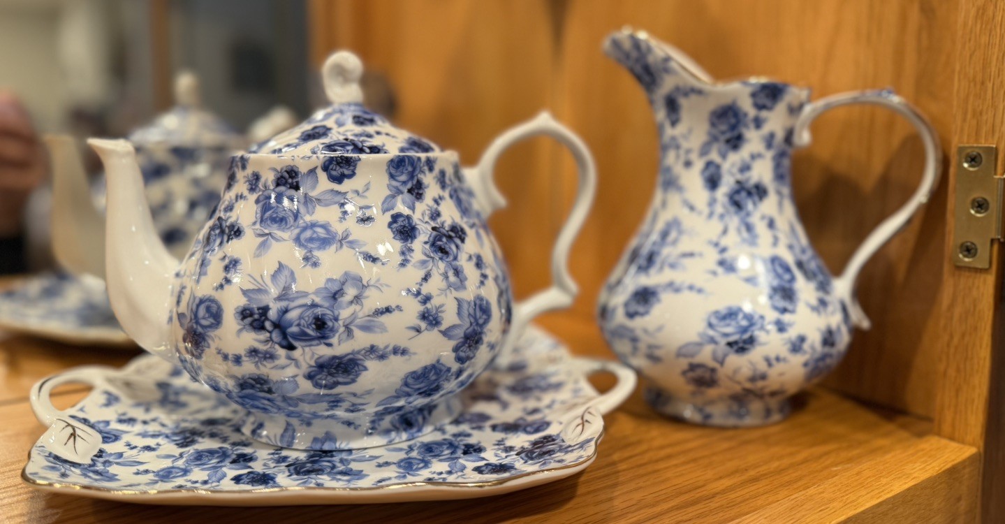 Vintage Blue Rose Pattern London Pottery China 3 Piece Teapot Set