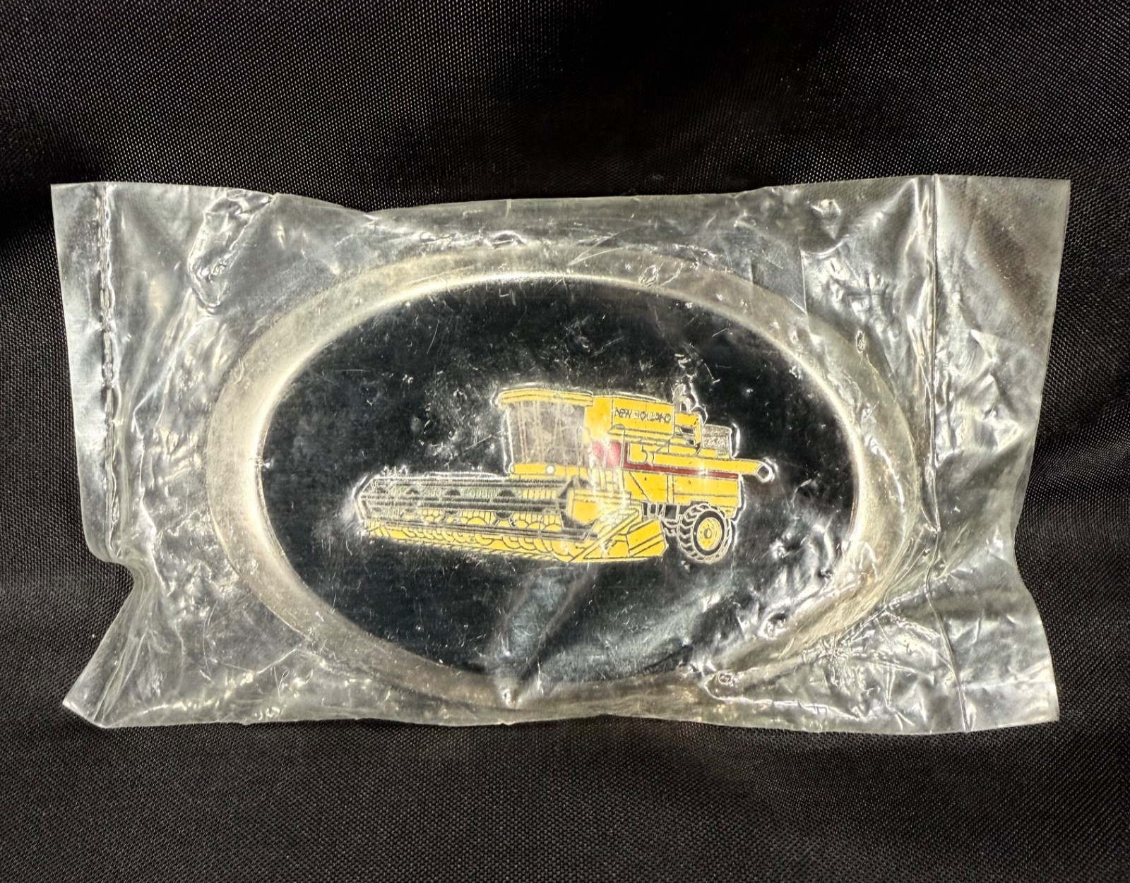 VTG New Holland Combine Harvester Enamel Belt Buckle – Dark Blue Oval NOS Sealed