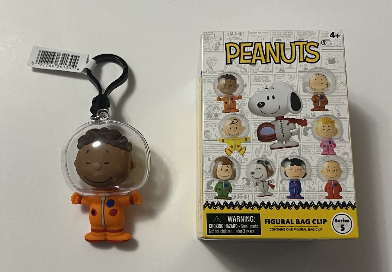 New 2026 Peanuts FRANKLIN IN SPACE Collectible Figural Bag Clip Series 5 NOB