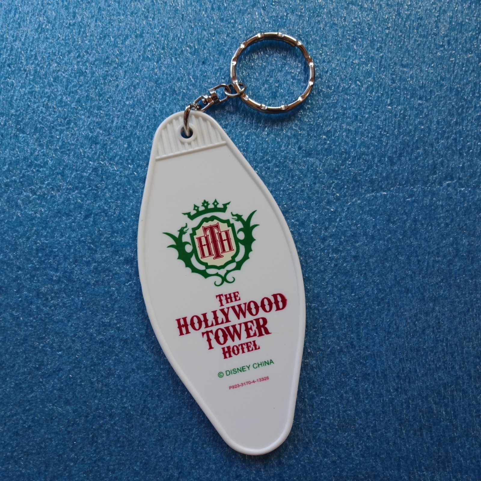 Disney The Hollywood Tower Hotel Keyring Room 1313 Disneyland Key Chain Souvenir