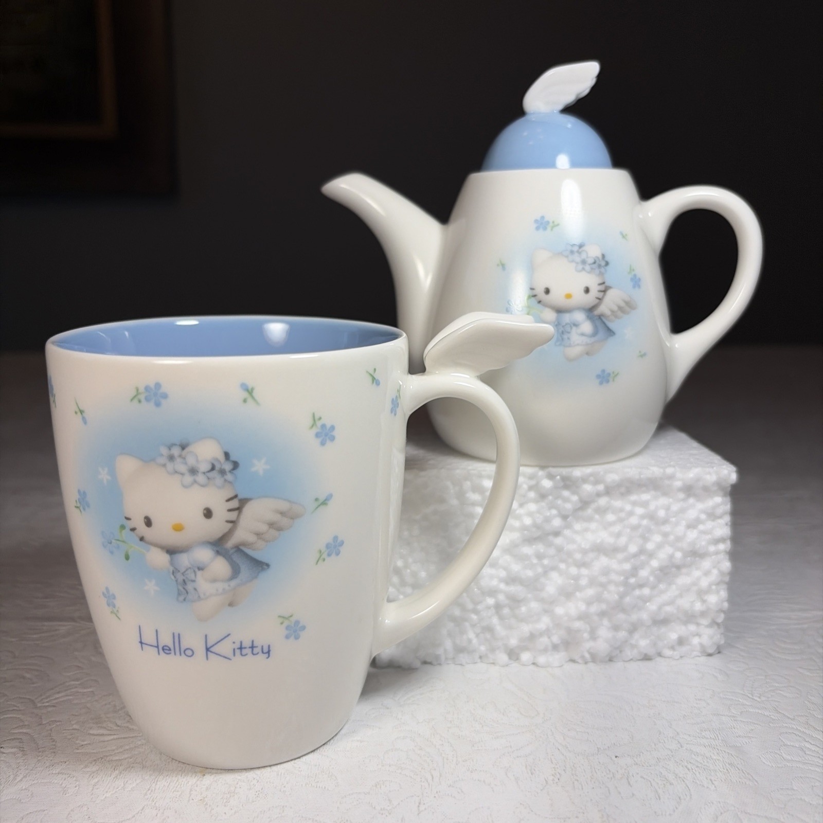 Hello Kitty Angel Wings Mug & Coffee Teapot/Cruet Blue Sanrio 2000