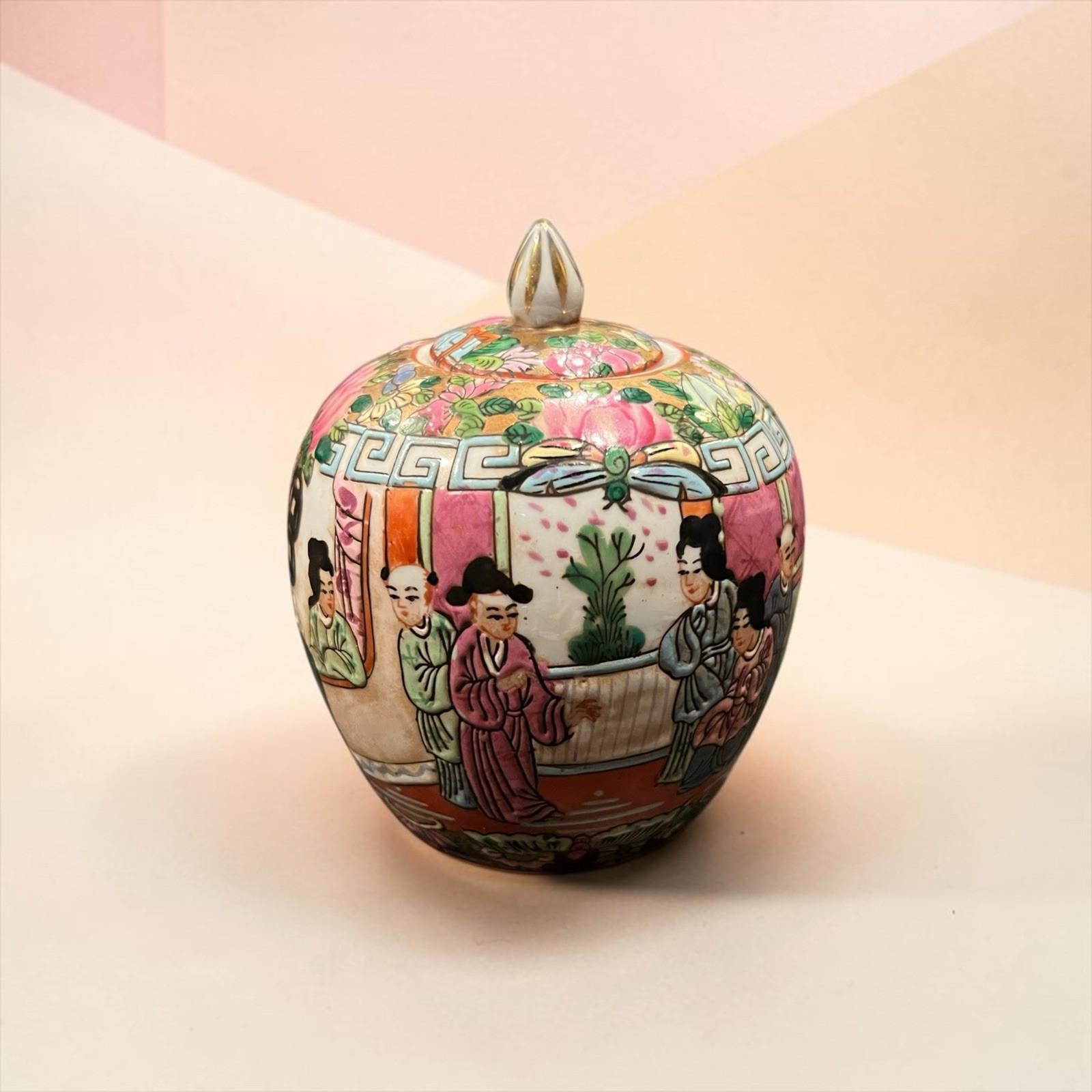 Vintage Chinese Famille Rose Porcelain Ginger Jar with Lid, Qianlong Mark
