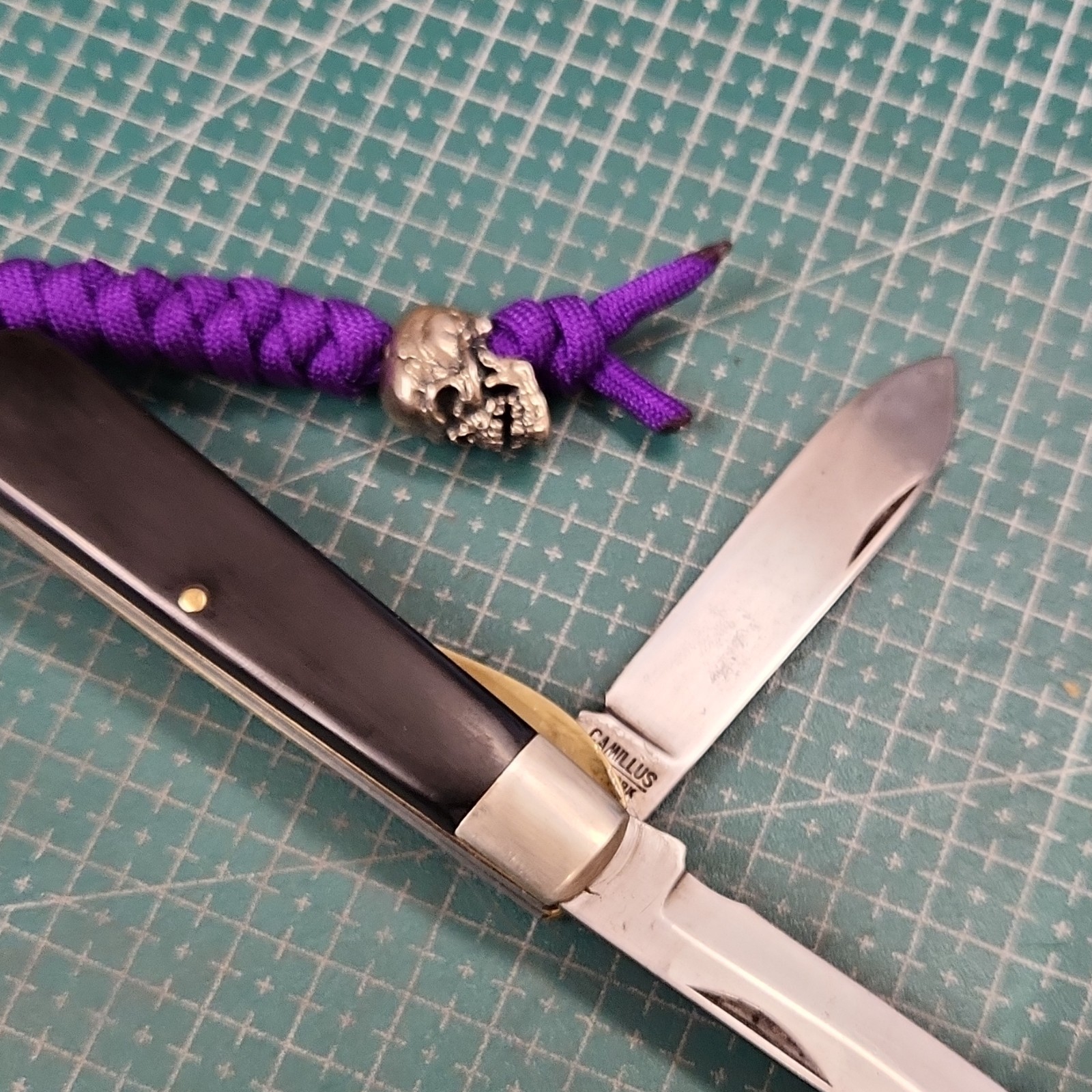 Camillus 1976 Military 2-Blade Slipjoint Pocketknife, Stainless, Black Handle Camillus 1976 Military 2-Blade Slipjoint Pocketknife, Stainless, Black Handle