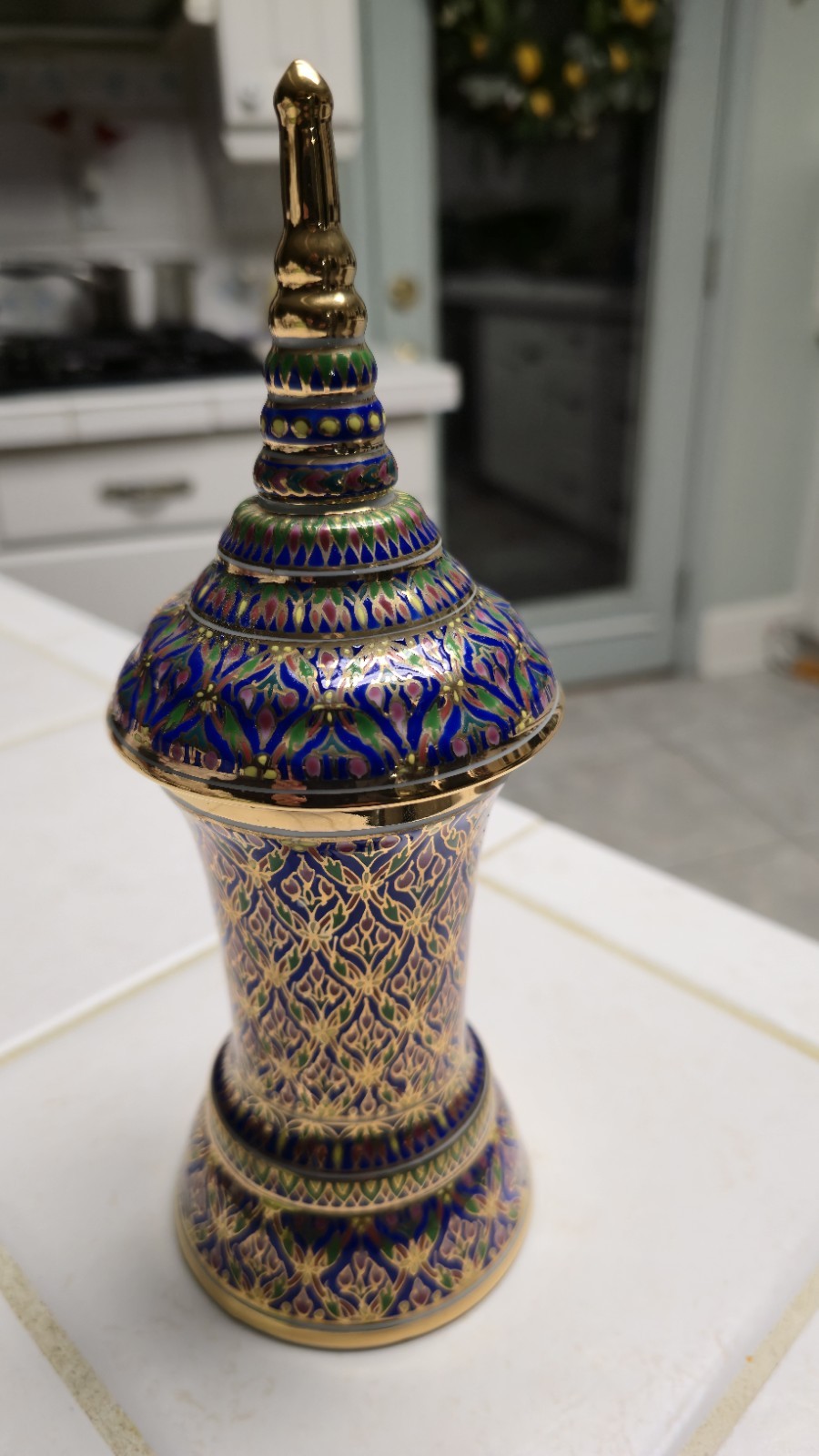 Rare Vintage Thai Bencharong Hand-Painted Porcelain Urn